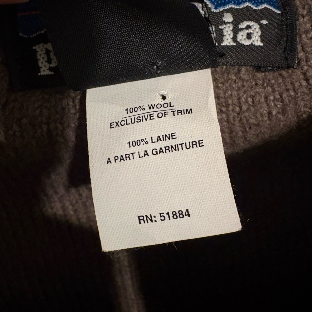 Patagonia Women’s Zip-Up Sweater 100% Wool - Picture 6 of 6